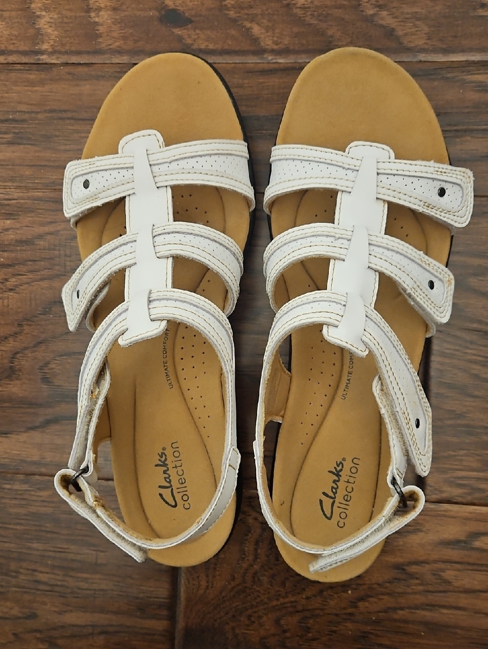 Clarks Laurieann Ivy White Sandals Cushioned insoles Size 11